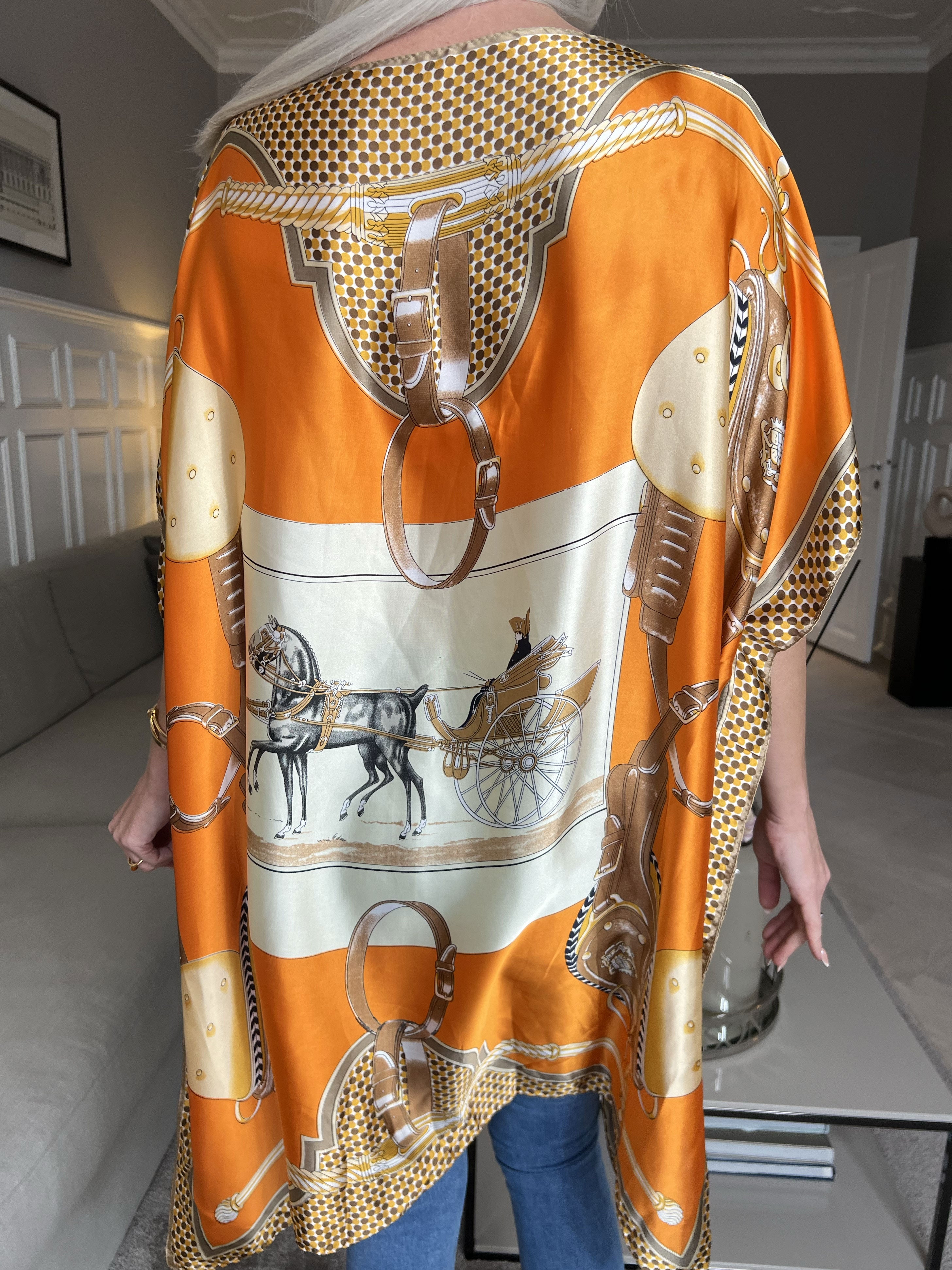 Emily - Let og luftig tunika i viskose og silke